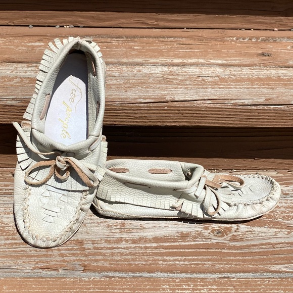 Free People Fringed Leather Moccasins - Picture 3 of 16